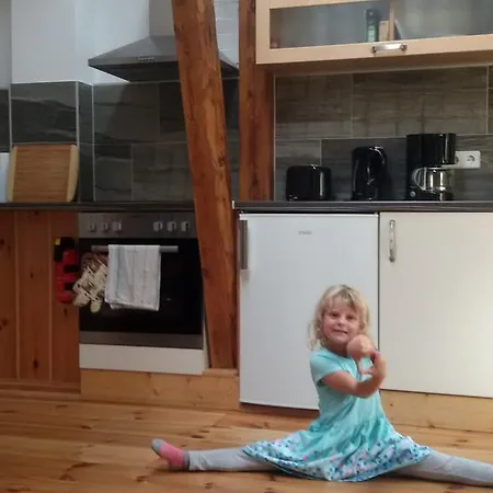 شقة Spreewald Spreemilia Gurkenbude لوبنو